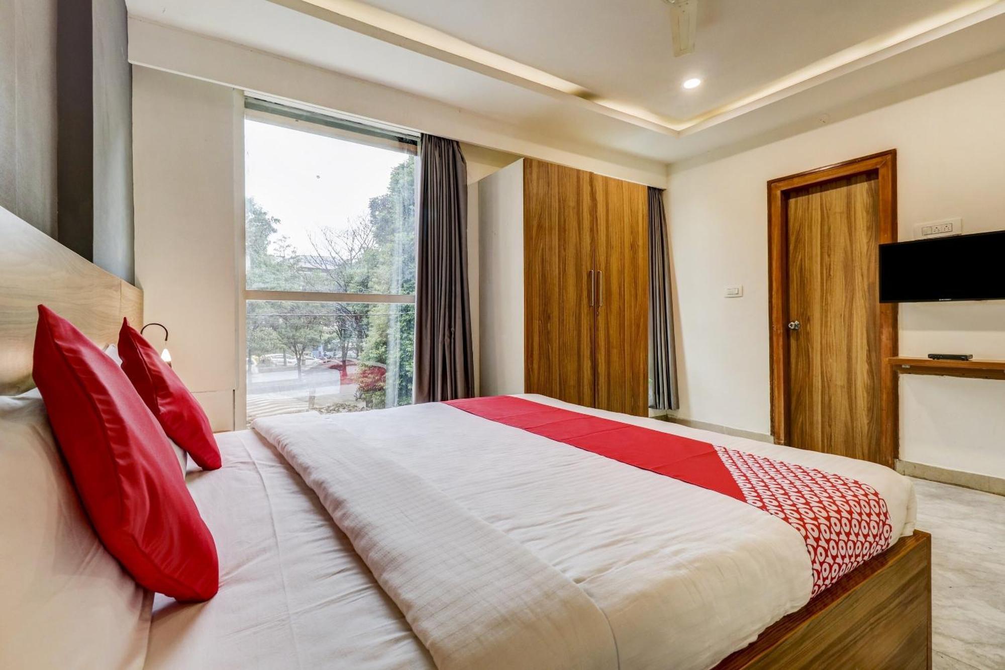 Oyo Flagship Nr Residency Near Nexus Mall Koramangala Μπανγκαλόρ Εξωτερικό φωτογραφία